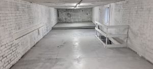 First floor 1- click for photo gallery